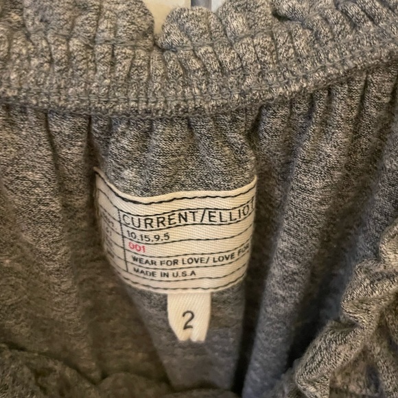 Current/Elliot “the ruffle” off shoulder top - Grey- size 2 (Medium) - Picture 5 of 5